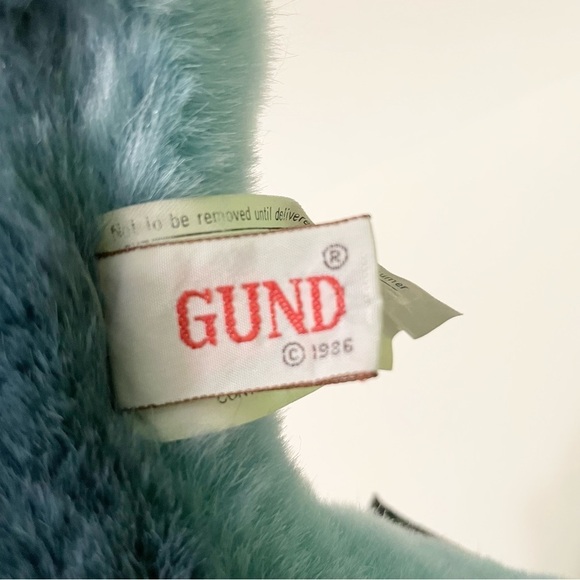 Vintage 1986 Gund Brand Blue Bottle Nosed Dolphin Stuffed Animal Plush - Picture 3 of 16